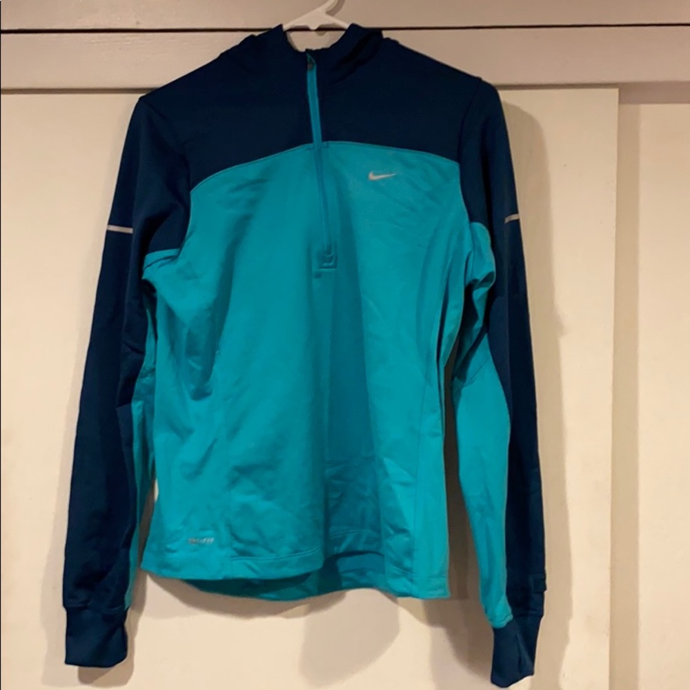 Nike drifit running sweatshirt
